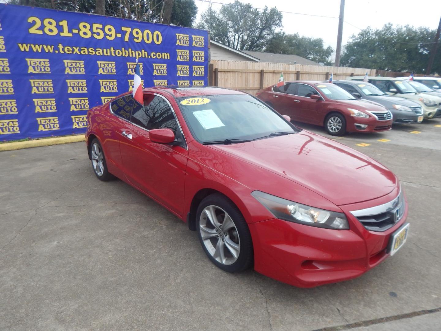 2012 RED HONDA ACCORD EX-L V6 Coupe AT (1HGCS2B83CA) with an 3.5L V6 SOHC 24V engine, 5-SPEED AUTOMATIC transmission, located at 16710 Clay Rd., Houston, TX, 77084, (281) 859-7900, 0.000000, 0.000000 - Low Donw. Low Payments. - Photo#3