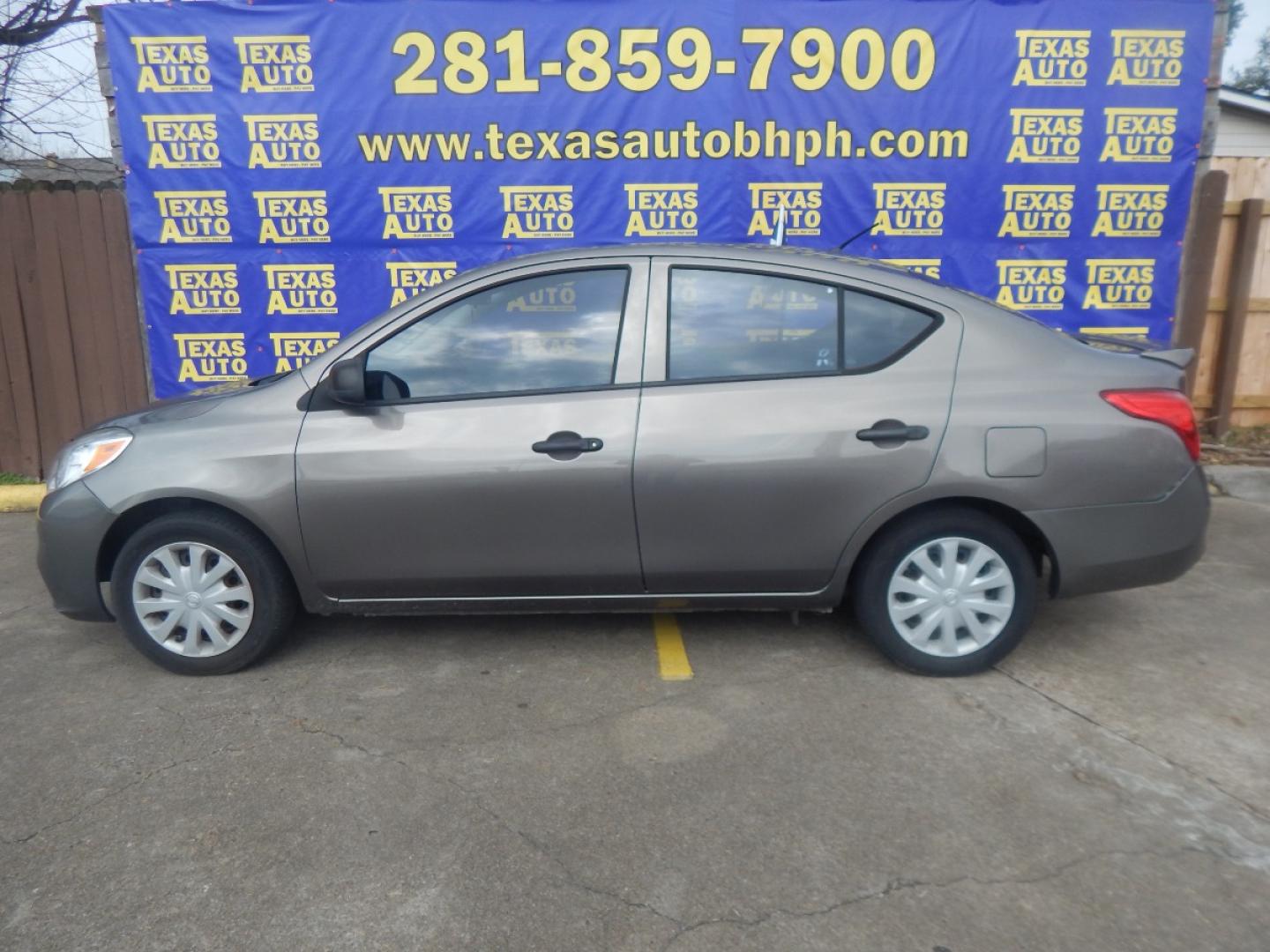 2014 BROWN NISSAN VERSA 1.6 S 5M (3N1CN7AP4EL) with an 1.6L L4 DOHC 16V engine, 5-SPEED MANUAL transmission, located at 16710 Clay Rd., Houston, TX, 77084, (281) 859-7900, 0.000000, 0.000000 - Low Donw. Low Payments. - Photo#0