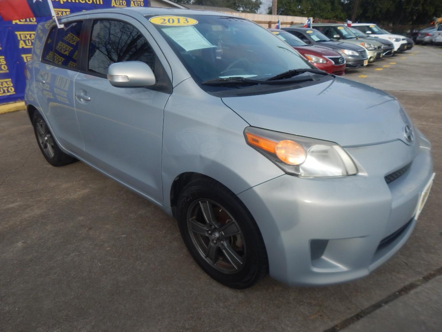 2013 GRAY Scion xD 5-Door Hatchback 4-Spd AT (JTKKUPB45D1) with an 1.8L L4 DOHC16V engine, 4-Speed Automatic transmission, located at 16710 Clay Rd., Houston, TX, 77084, (281) 859-7900, 0.000000, 0.000000 - Low Donw. Low Payments. - Photo#3