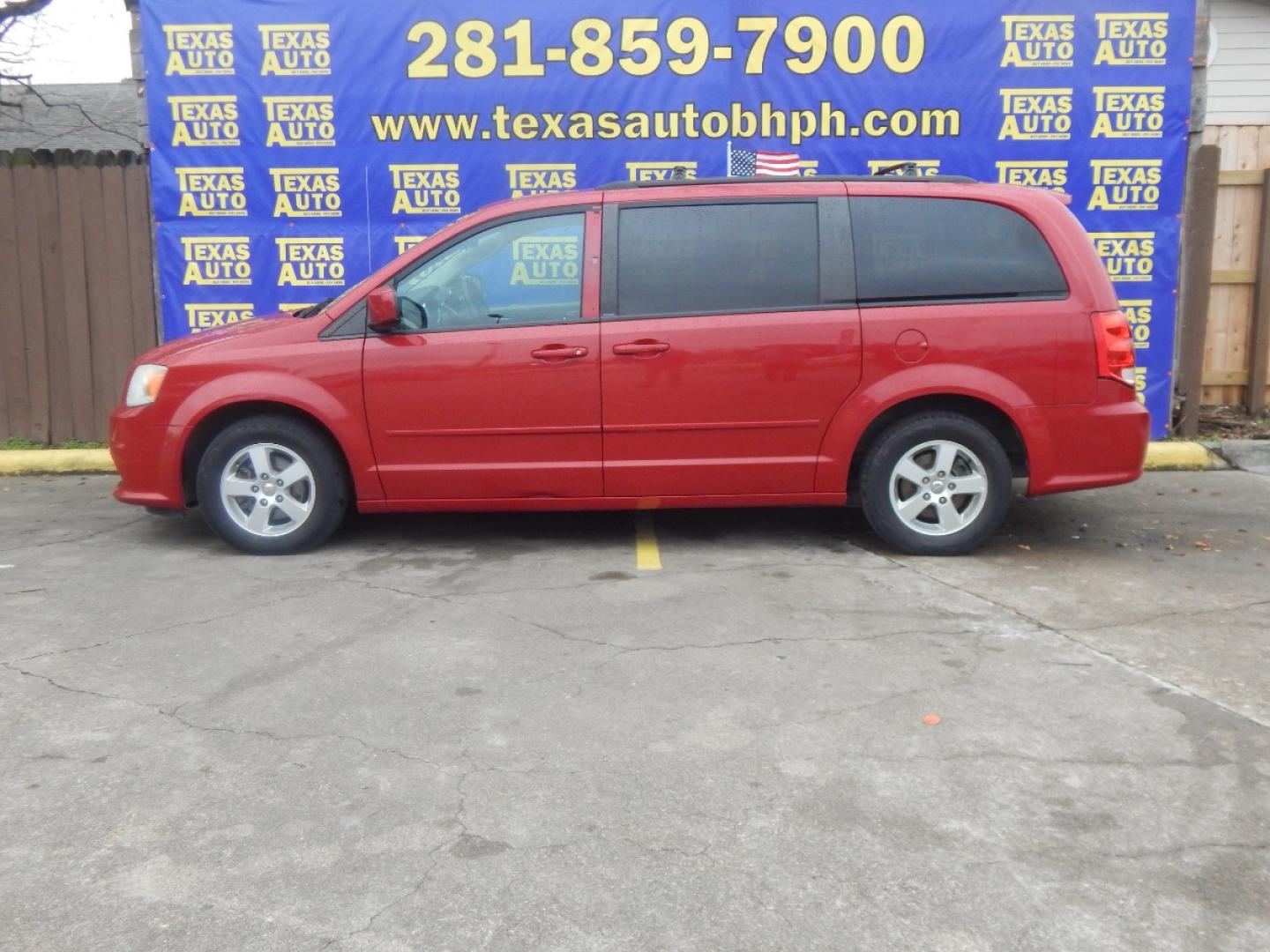 2012 RED Dodge Grand Caravan SXT (2C4RDGCG7CR) with an 3.6L V6 DOHC 24V engine, 6-Speed Automatic transmission, located at 16710 Clay Rd., Houston, TX, 77084, (281) 859-7900, 0.000000, 0.000000 - Low Donw. Low Payments. - Photo#0