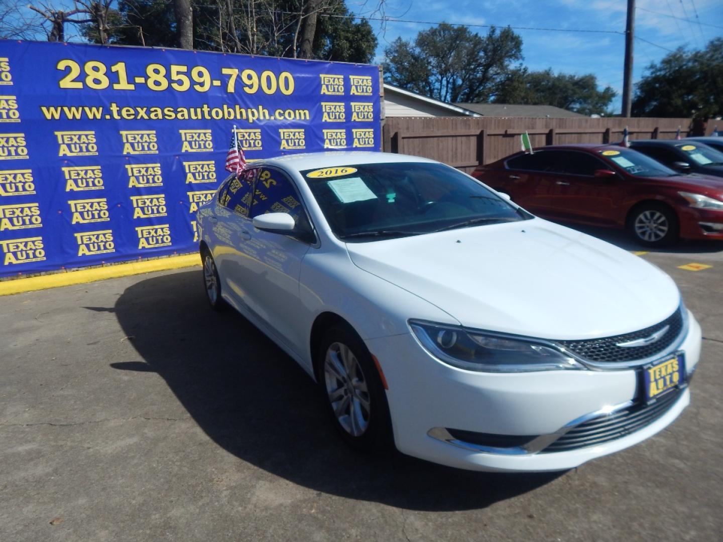 2016 WHITE Chrysler 200 Limited (1C3CCCAB7GN) with an 2.4L L4 DOHC 16V engine, 9A transmission, located at 16710 Clay Rd., Houston, TX, 77084, (281) 859-7900, 0.000000, 0.000000 - Low Down. Low Payments. - Photo#3