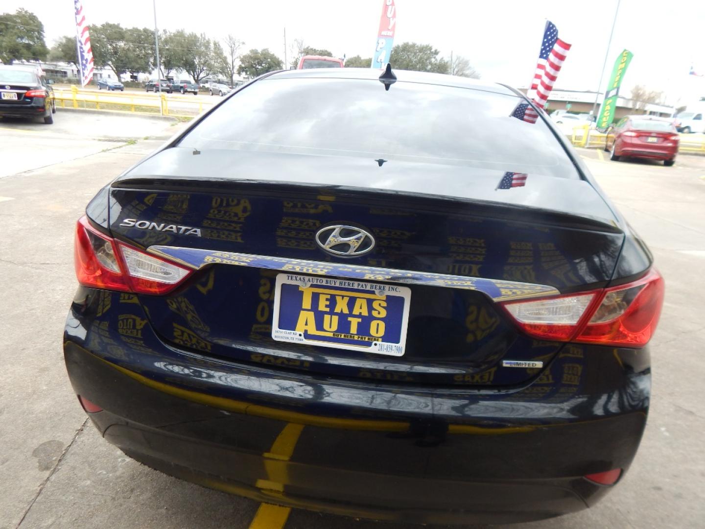 2014 BLACK Hyundai Sonata Limited Auto (5NPEC4AC7EH) with an 2.4L L4 DOHC 16V engine, 6-Speed Automatic transmission, located at 16710 Clay Rd., Houston, TX, 77084, (281) 859-7900, 0.000000, 0.000000 - Low Down. Low Payments. - Photo#5