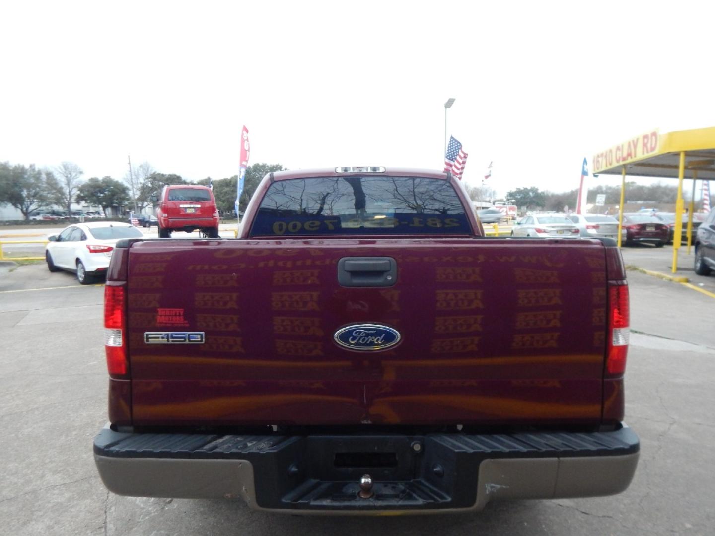 2005 MAROON Ford F-150 Lariat SuperCrew 2WD (1FTPW12555K) with an 5.4L V6 SOHC 16V engine, 4-Speed Automatic Overdrive transmission, located at 16710 Clay Rd., Houston, TX, 77084, (281) 859-7900, 0.000000, 0.000000 - Low Down. Low Payments. - Photo#5