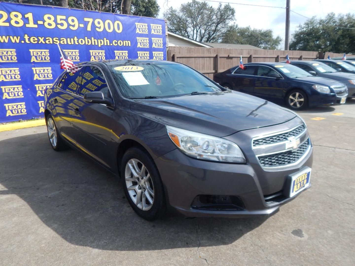 2013 SILVER Chevrolet Malibu 1LT (1G11C5SA1DF) with an 2.5L L4 DOHC 16V engine, 6-Speed Automatic transmission, located at 16710 Clay Rd., Houston, TX, 77084, (281) 859-7900, 0.000000, 0.000000 - Low Down. Low Payments. - Photo#3