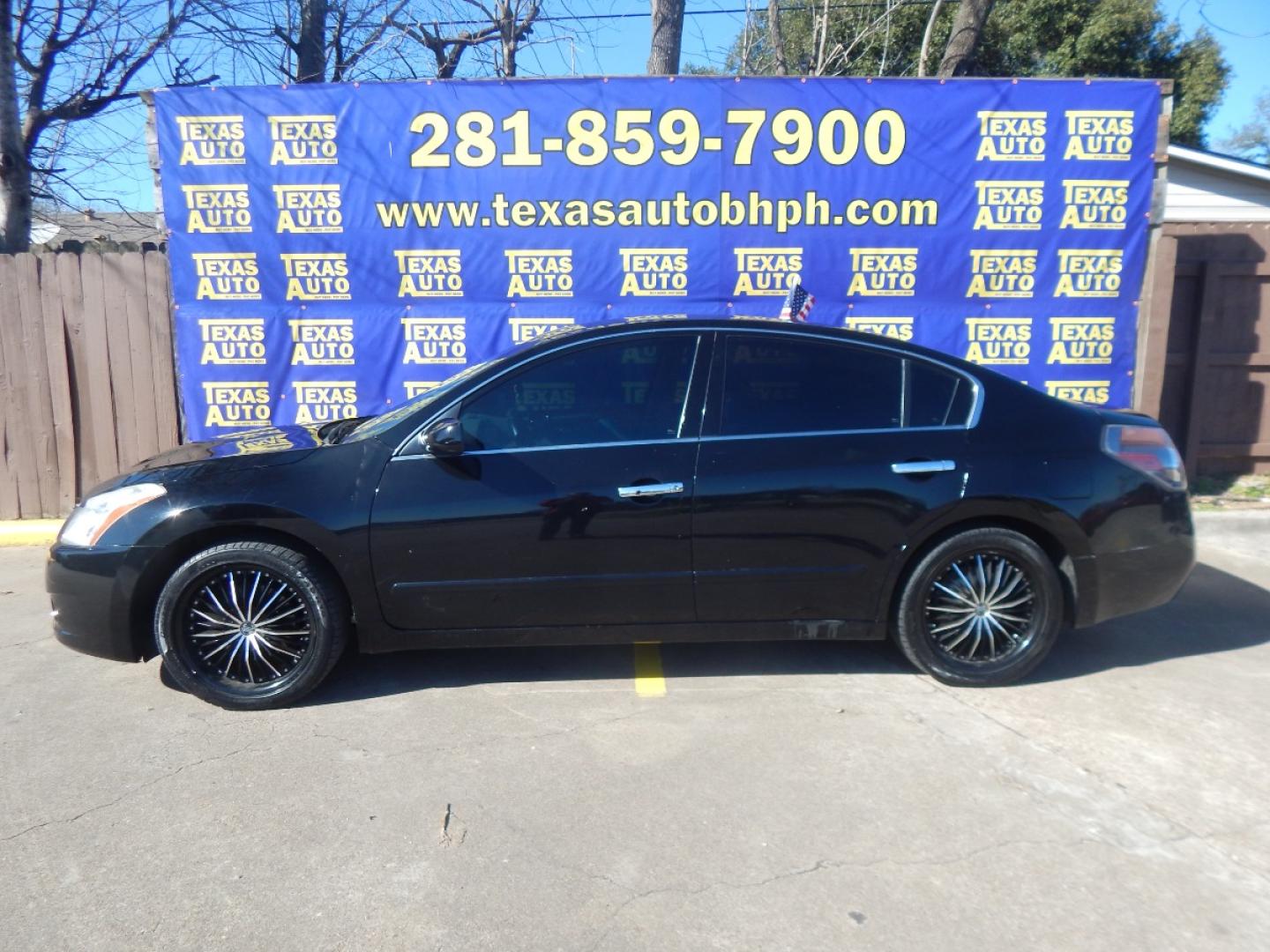 2012 BLACK Nissan Altima 2.5 S (1N4AL2AP1CN) with an 2.5L L4 DOHC 16V engine, located at 16710 Clay Rd., Houston, TX, 77084, (281) 859-7900, 0.000000, 0.000000 - Low Down. Low Payments. - Photo#0