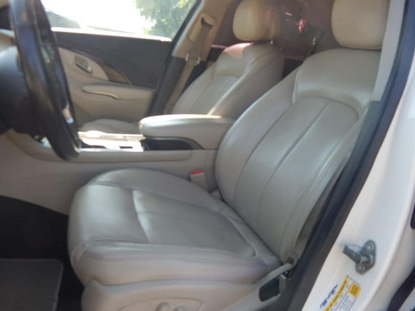 2014 WHITE Buick LaCrosse Premium Package 1, w/Leather (1G4GD5G31EF) with an 3.6L V6 DOHC 24V FFV engine, 6-Speed Automatic transmission, located at 16710 Clay Rd., Houston, TX, 77084, (281) 859-7900, 0.000000, 0.000000 - Low Down. Low Payments. - Photo#6