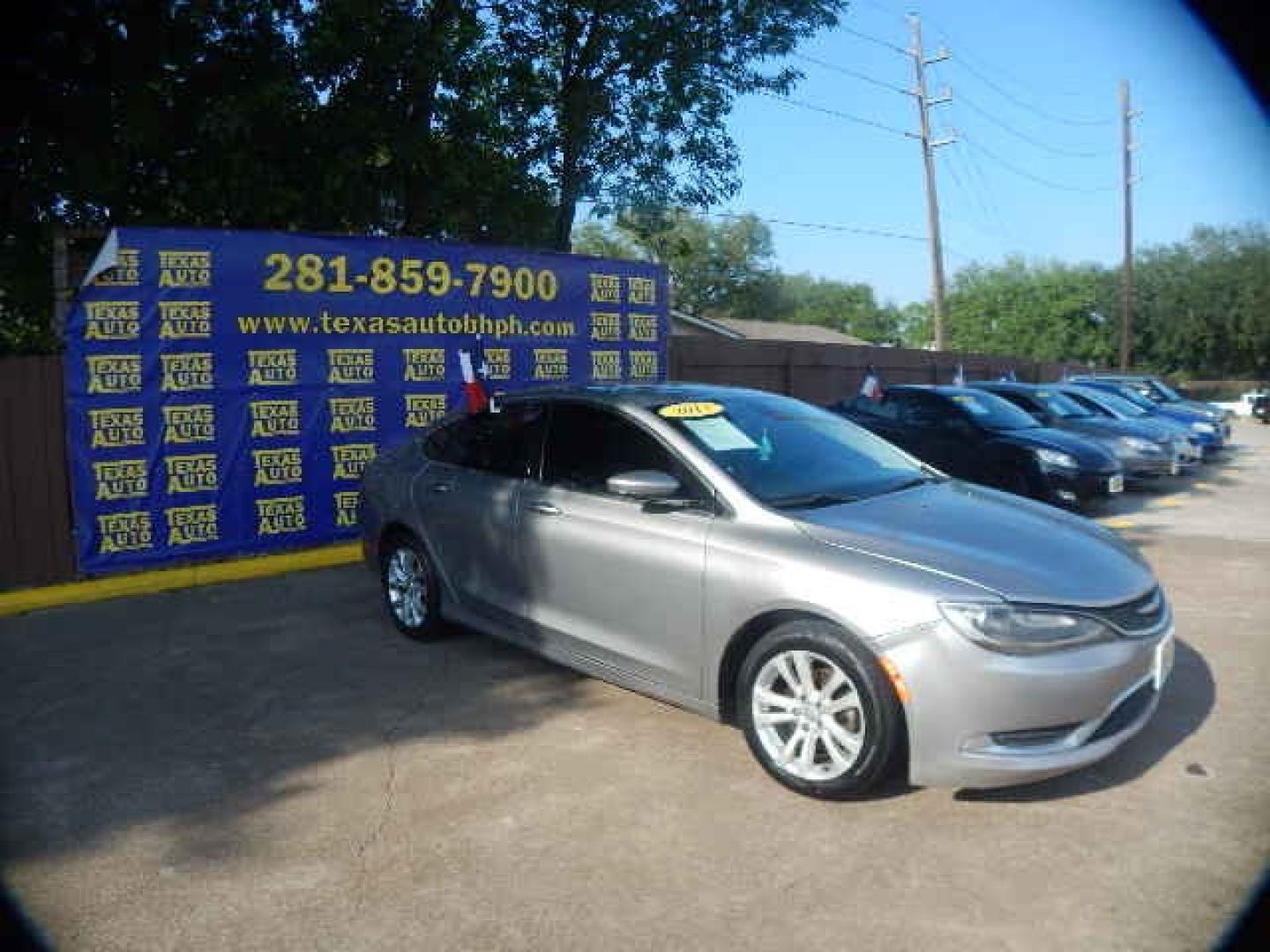 2015 GRAY Chrysler 200 C (1C3CCCCB4FN) with an 2.4L L4 DOHC 16V engine, 9-Speed Automatic transmission, located at 16710 Clay Rd., Houston, TX, 77084, (281) 859-7900, 0.000000, 0.000000 - Low Down. Low Payments. - Photo#3