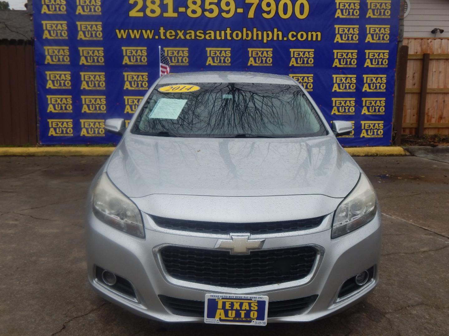 2014 SILVER CHEVROLET MALIBU 2LT (1G11E5SLXEF) with an 2.5L L4 DOHC 16V engine, 6-SPEED AUTOMATIC transmission, located at 16710 Clay Rd., Houston, TX, 77084, (281) 859-7900, 0.000000, 0.000000 - Low Donw. Low Payments. - Photo#1