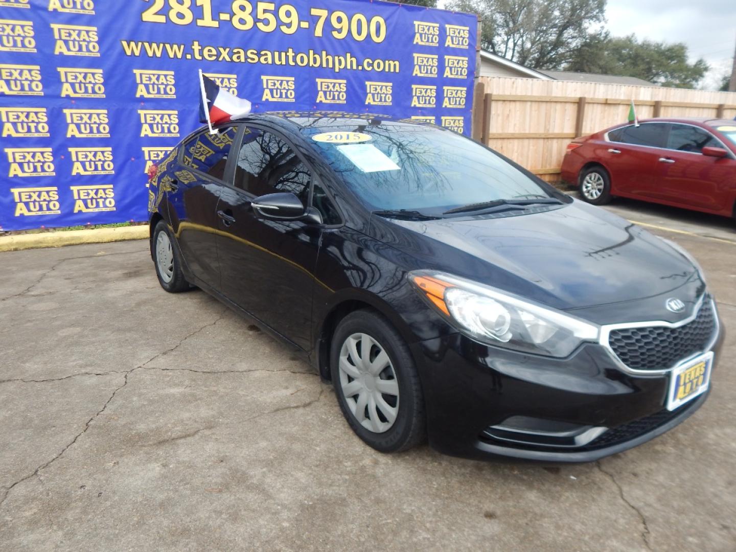 2015 BLACK KIA FORTE EX (KNAFX4A63F5) with an 1.8L L4 DOHC 16V engine, 6-SPEED AUTOMATIC transmission, located at 16710 Clay Rd., Houston, TX, 77084, (281) 859-7900, 0.000000, 0.000000 - Low Donw. Low Payments. - Photo#3