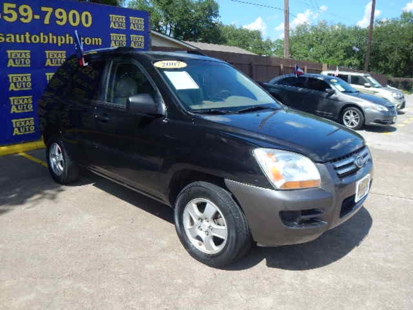 2008 BLACK KIA SPORTAGE LX I4 2WD (KNDJF724387) with an 2.0L L4 DOHC 16V engine, 4-SPEED AUTOMATIC OR 5-SPEED MANUAL transmission, located at 16710 Clay Rd., Houston, TX, 77084, (281) 859-7900, 0.000000, 0.000000 - Low Down. Low Payments. - Photo#3