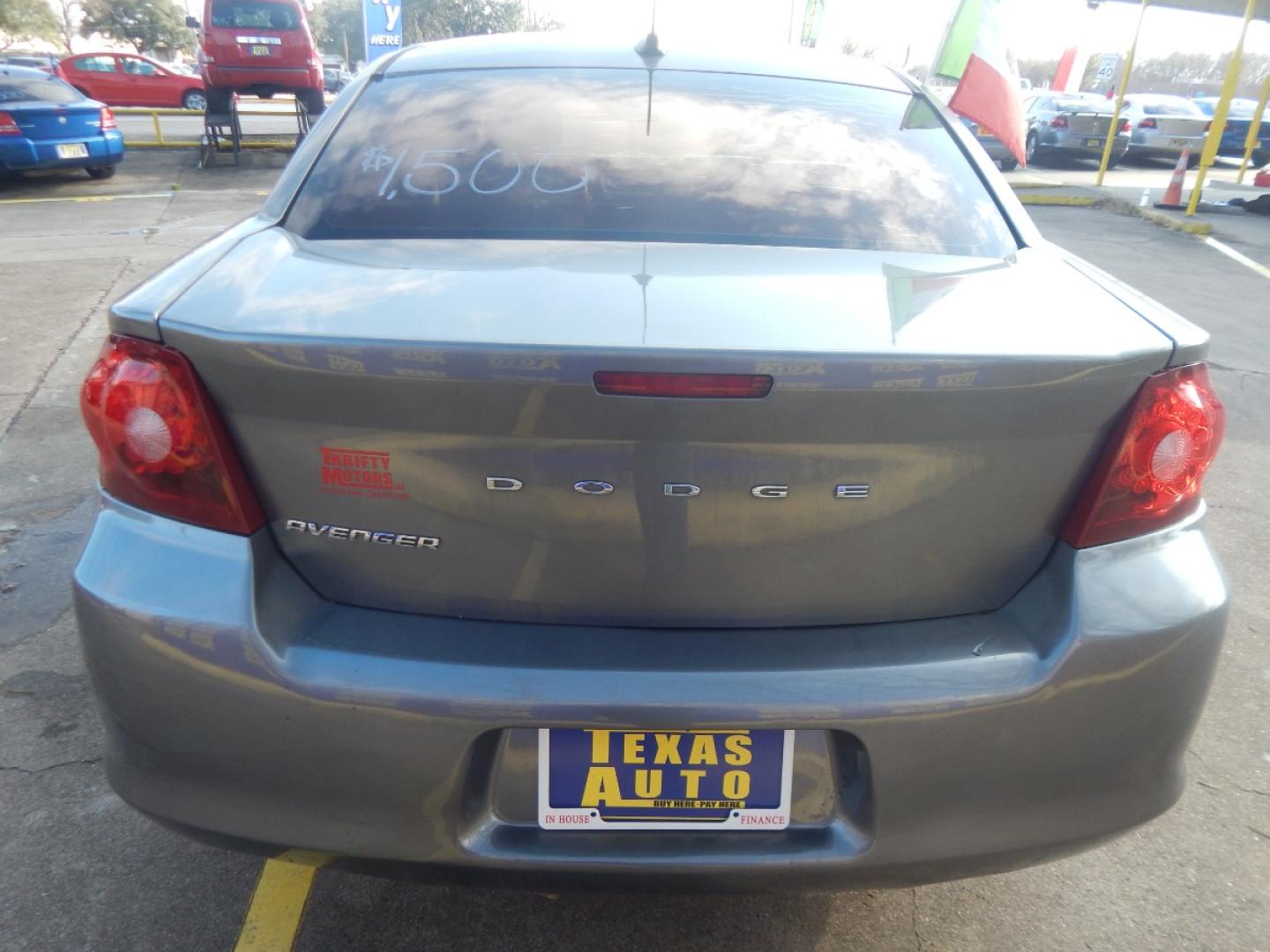 2013 GRAY DODGE AVENGER Base (1C3CDZAB5DN) with an 2.4L L4 DOHC 16V engine, 4-SPEED AUTOMATIC transmission, located at 16710 Clay Rd., Houston, TX, 77084, (281) 859-7900, 0.000000, 0.000000 - Low Donw. Low Payments. - Photo#5