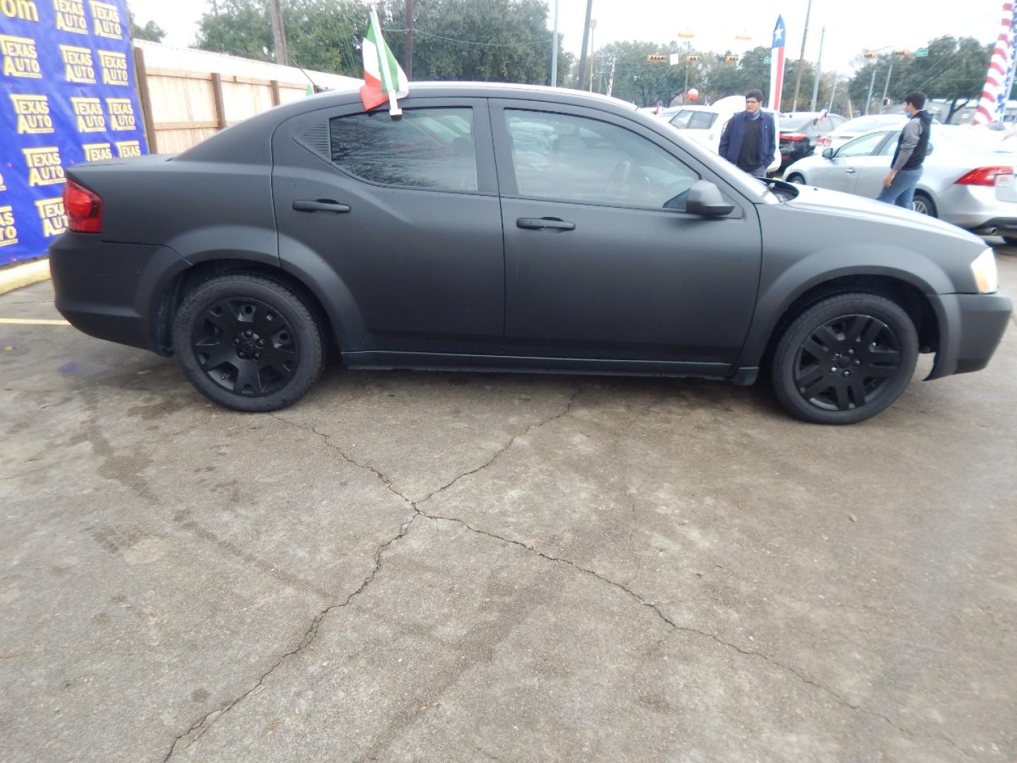 2014 BLACK DODGE AVENGER SE (1C3CDZAB9EN) with an 2.4L L4 DOHC 16V engine, 4-SPEED AUTOMATIC transmission, located at 16710 Clay Rd., Houston, TX, 77084, (281) 859-7900, 0.000000, 0.000000 - Low Donw. Low Payments. - Photo#4