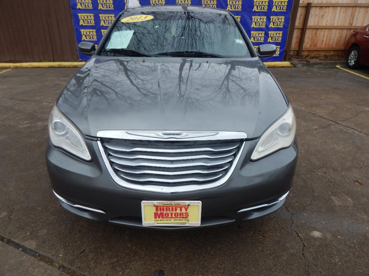 2013 GRAY CHRYSLER 200 Touring (1C3CCBBB4DN) with an 2.4L L4 DOHC 16V engine, 6-SPEED AUTOMATIC transmission, located at 16710 Clay Rd., Houston, TX, 77084, (281) 859-7900, 0.000000, 0.000000 - Low Donw. Low Payments. - Photo#1